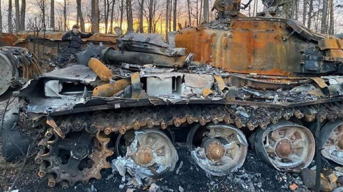 Росія частково оснащує нові підрозділи застарілою технікою, – ГУР