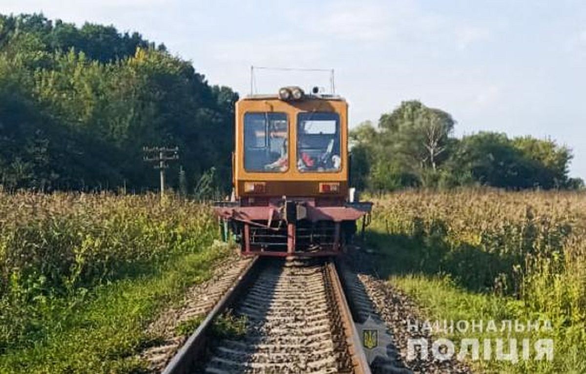 39-річний чоловік загинув внаслідок зіткнення з дрезиною на Буковині