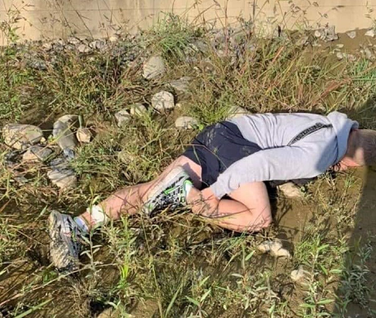 Ухилянт із Калуша зламав ногу під час втечі від прикордонників