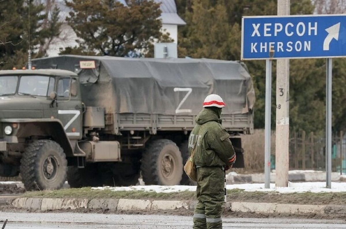 Росіяни переміщують свої резерви і намагаються посилити Херсон