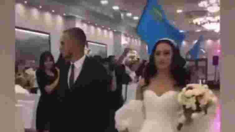 За українські пісні на весіллях у Криму нареченим і гостям загрожує в’язниця