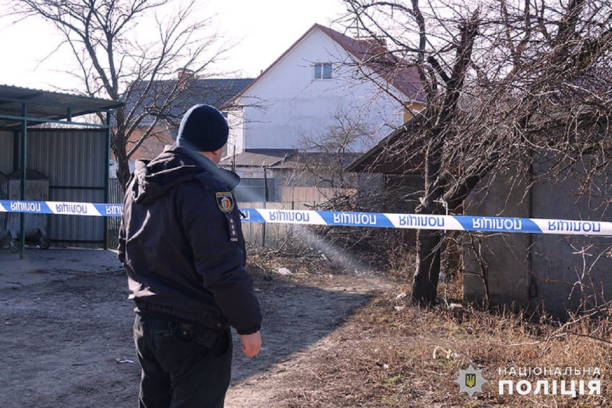 Школяр з Хмельниччини отримав 8 років тюрми за вбивство жінки
