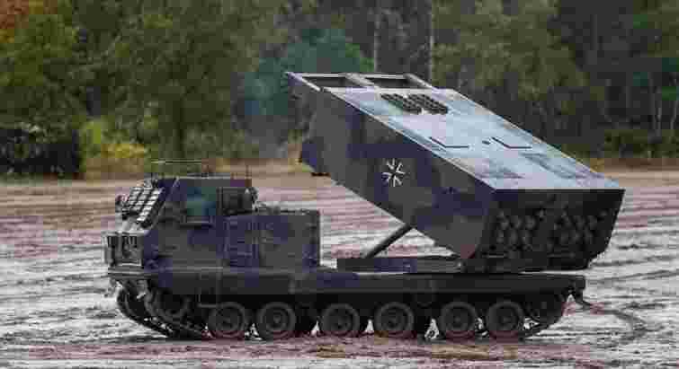Німеччина передасть Україні ще дві РСЗВ Mars II і 50 бронеавтомобілів Dingo