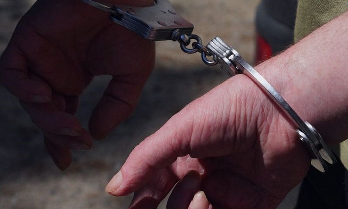 Двох мешканців Львівщини затримали за бійку в черзі до кордону