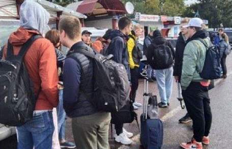 Українським студентам іноземних вишів заборонили виїзд за кордон