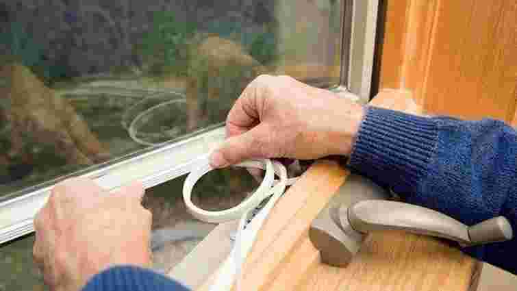 Як утеплити вікна на зиму своїми руками: 5 варіантів

