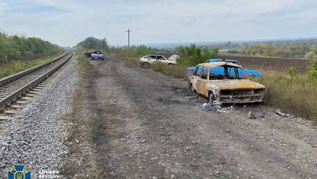 На звільненій Харківщині знайшли розстріляну цивільну автоколону з двадцятьма загиблими
