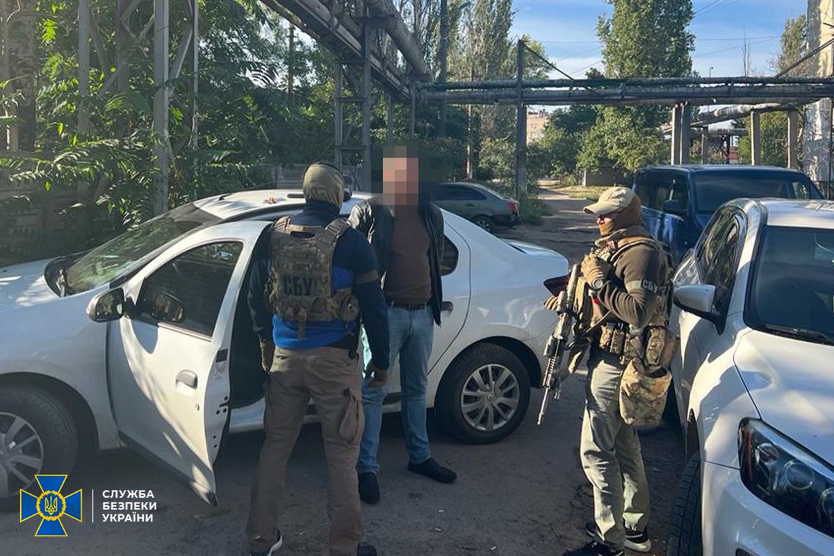 В Одесі на хабарі затримали посадовця управління юстиції