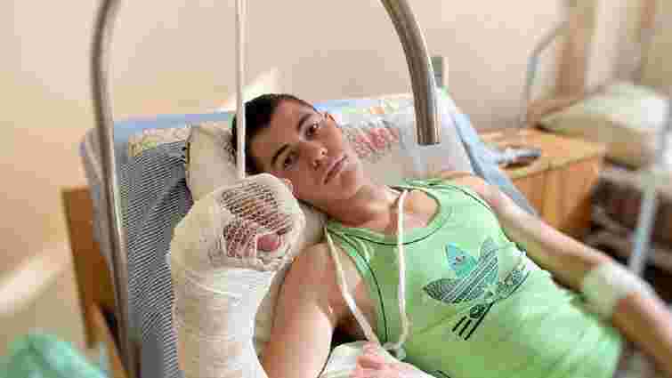 Львівські травматологи врятували руку 17-річному хлопцеві зі складними  переломами
