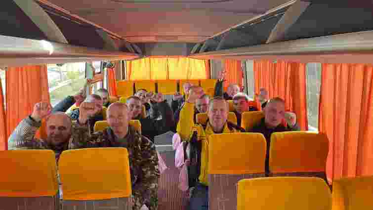 З російського полону звільнили ще 20 українських військових