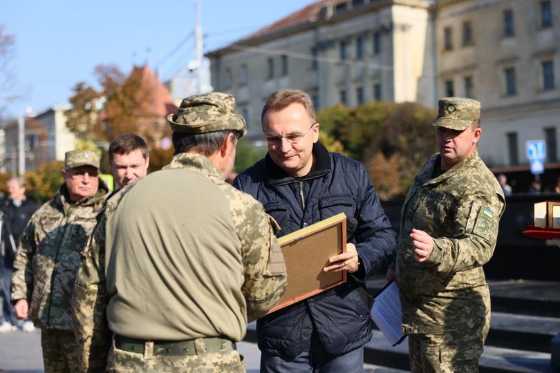 З нагоди Дня захисників у Львові нагородили військових та волонтерів. Список 17