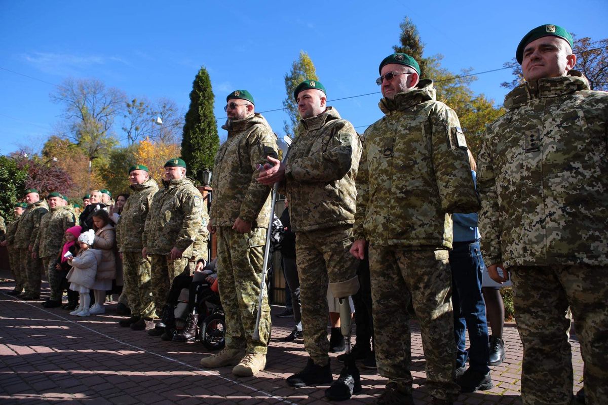 12 прикордонників отримали квартири на Львівщині