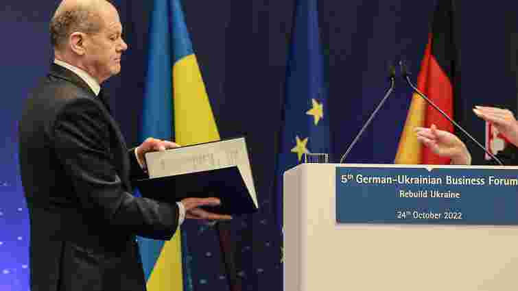 Шольц радить відновлювати Україну з урахуванням її членства в ЄС