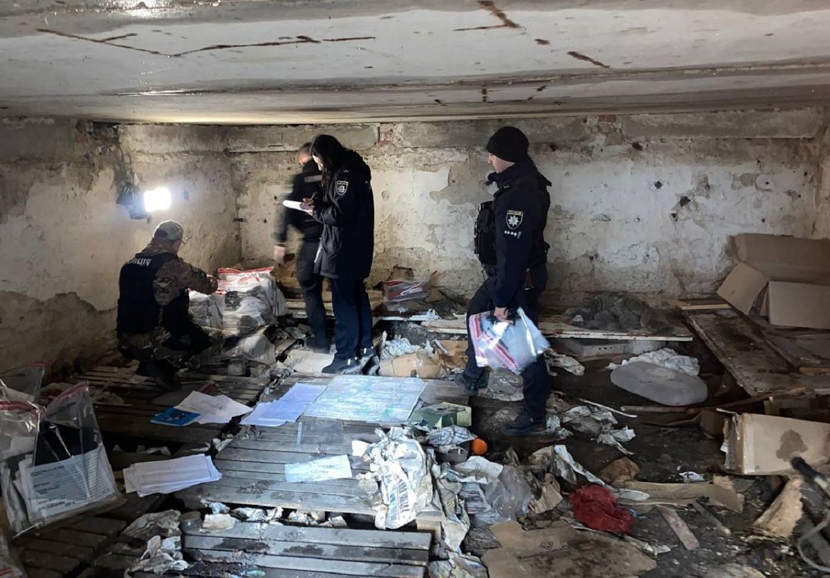 В Ізюмі виявили 13 мішків із секретними документами окупантів