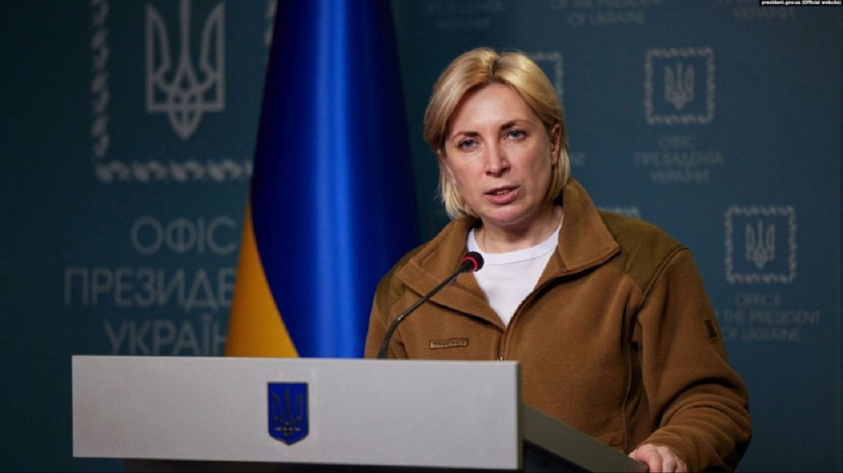 Українців за кордоном закликали не повертатися в Україну до весни