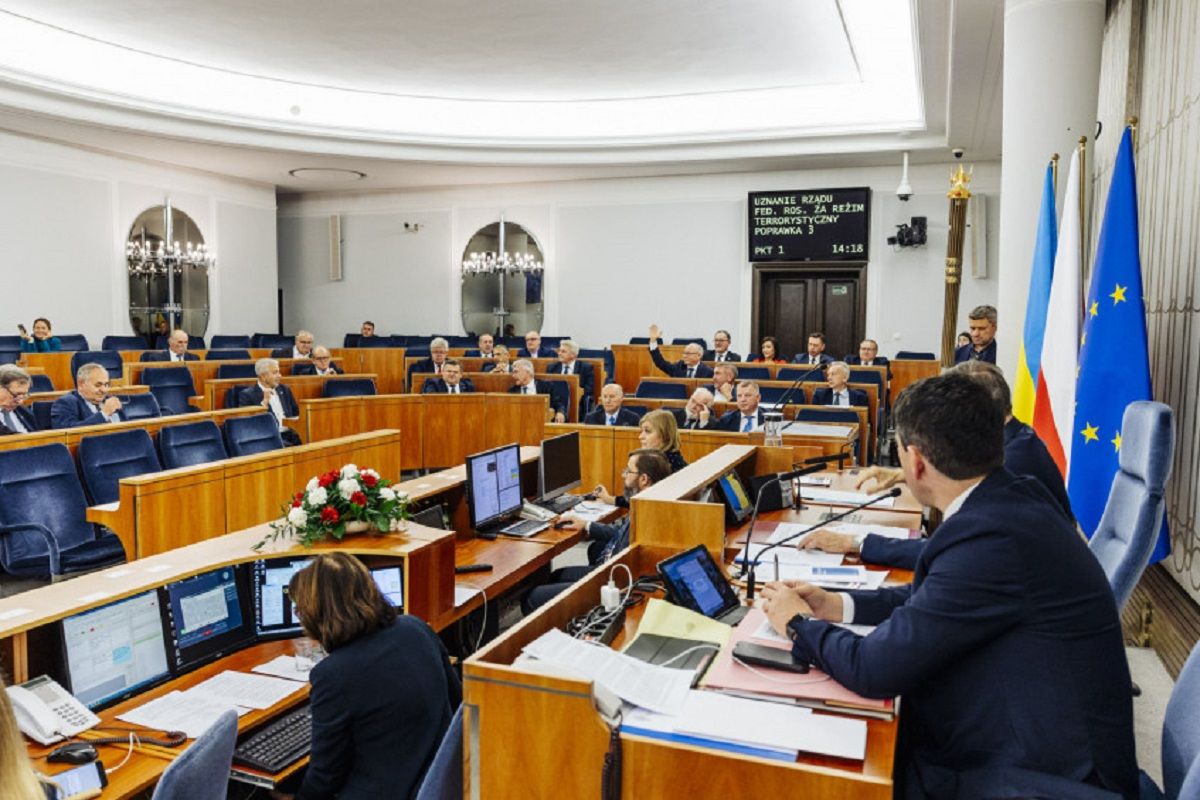 Сенат Польщі визнав російську владу терористичним режимом