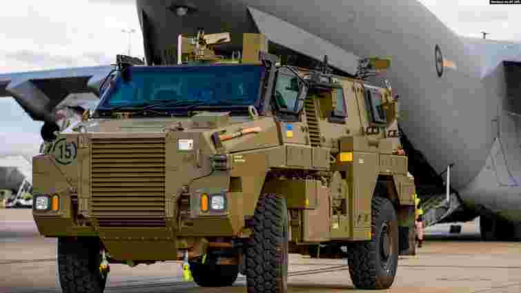 Австралія надасть Україні ще 30 бронемашин Bushmaster