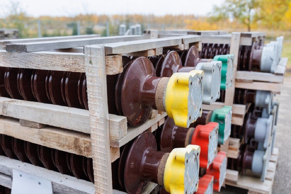 Литва надала Україні обладнання для ремонту електропідстанцій і газопроводів