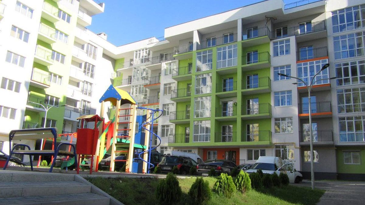 НАБУ звинуватила в корупції львівського забудовника та екс-голову ДПСУ