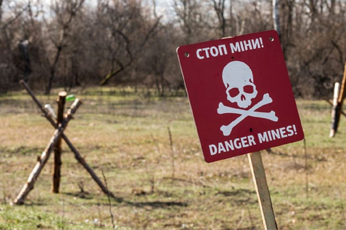Росіяни вдвічі щільніше мінують українську територію під час відступу