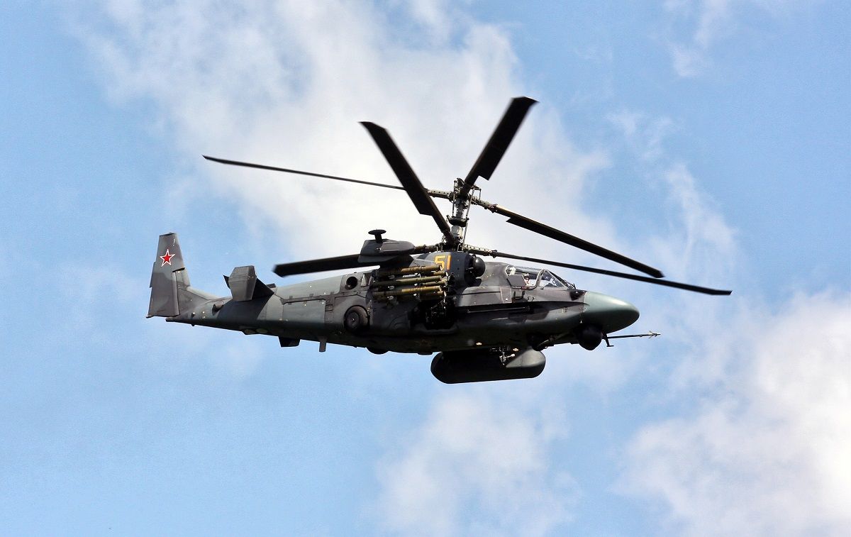 Бійці ЗСУ за три хвилини збили два російських вертольоти Ка-52