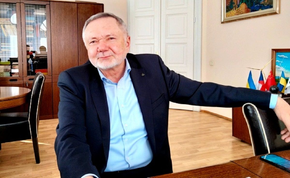 Зіновій Козицький купив право на видобуток бурштину на Рівненщині