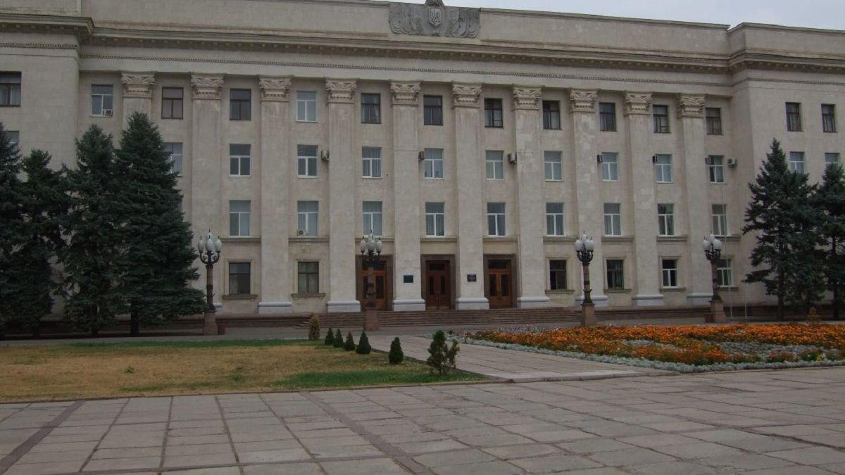 Російське командування заявило про виведення військ із Херсона