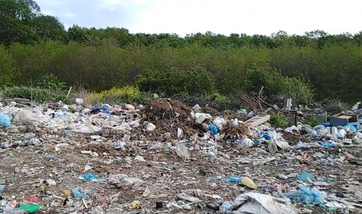 Комунальників із Тернопільщини оштрафували на 1,1 млн грн за стихійне сміттєзвалище