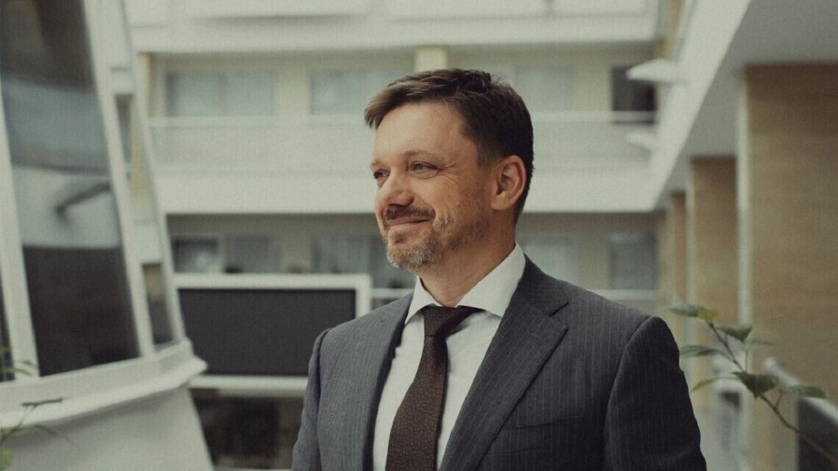 Звільнений за напад на журналістів екс-голова «Укрексімбанку» отримав нову держпосаду