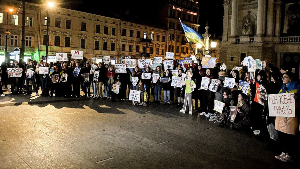 Студенти Академії друкарства провели акцію протесту проти об’єднання з ЛНУ