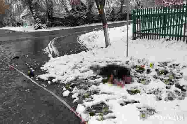 56-річного чоловіка знайшли вбитим на сільській вулиці неподалік Старокостянтинова