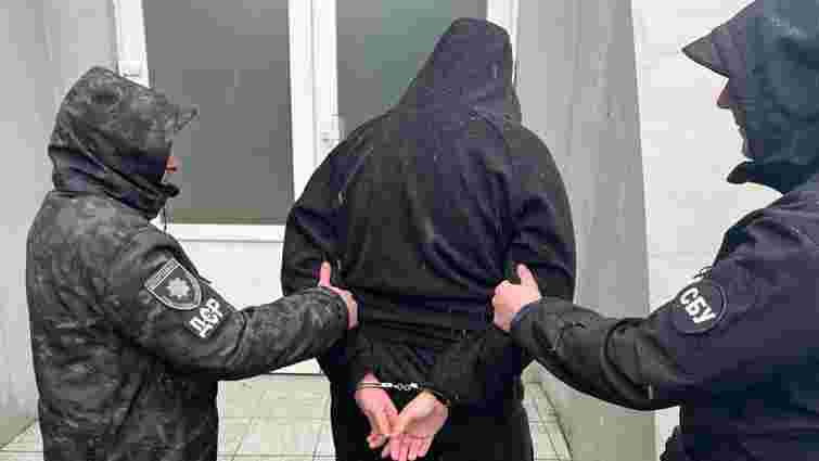 Чернівецька поліція затримала 28-річного організатора нарколабораторії