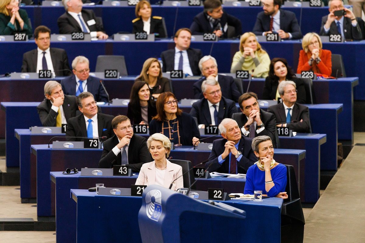 Єврокомісія виділила ще 2,5 млрд євро на відбудову України