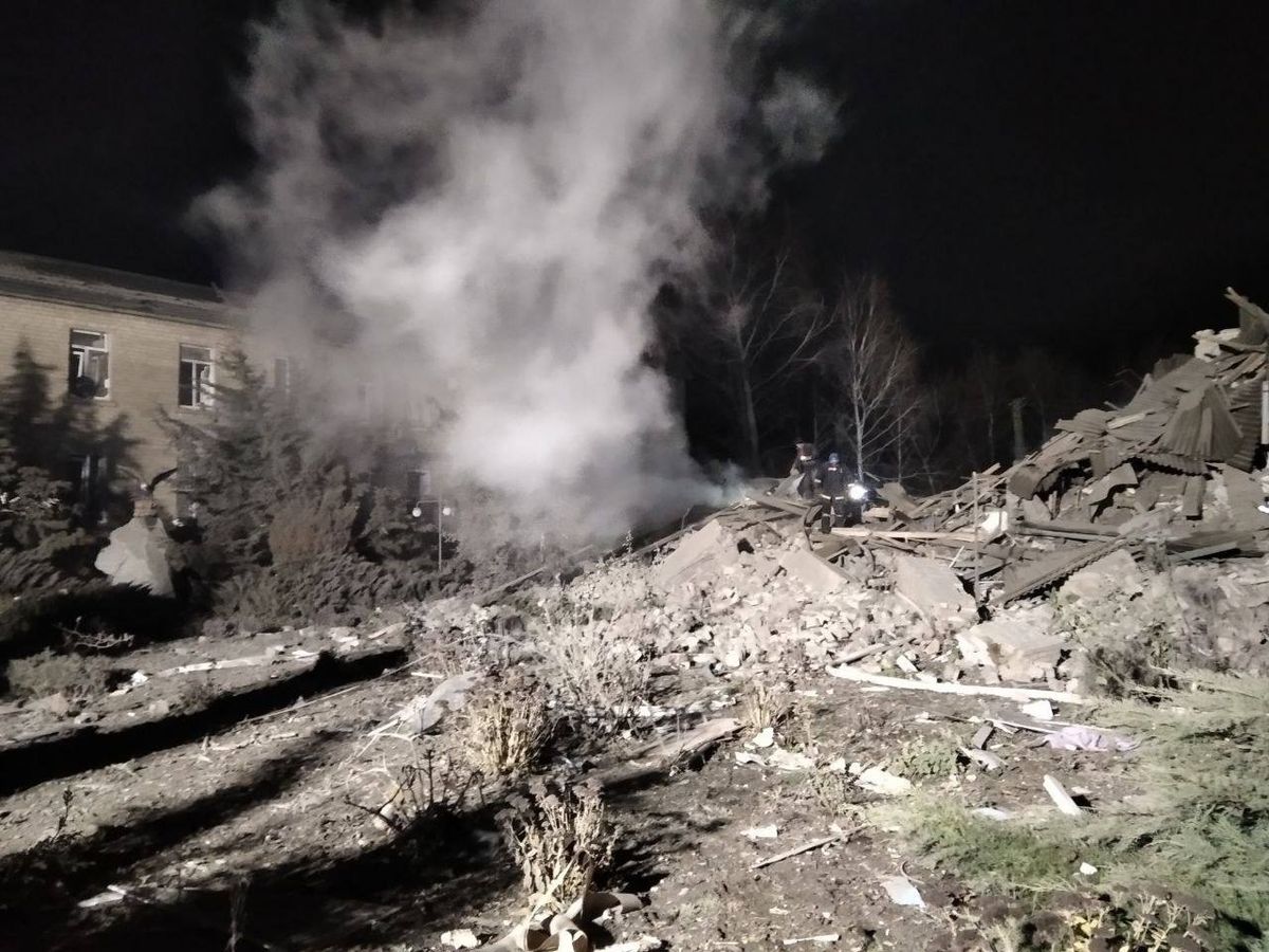 Від обстрілу росіянами пологового будинку у Вільнянську загинуло немовля