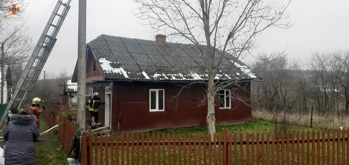 12-річна дівчинка загинула внаслідок пожежі в будинку на Прикарпатті 