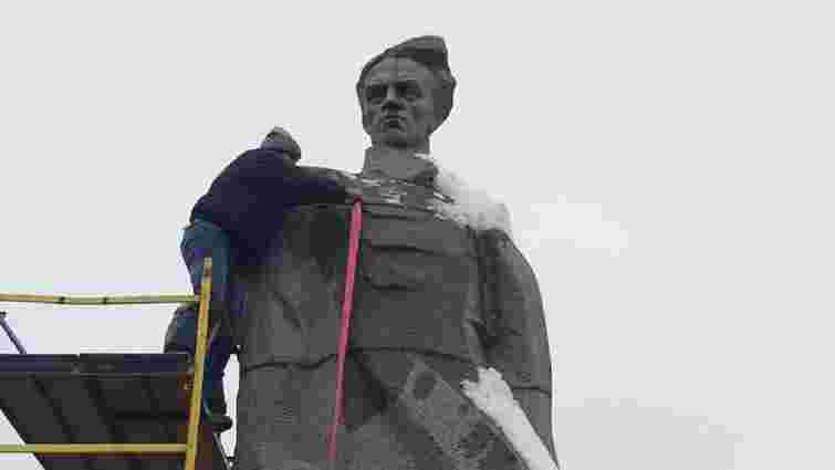 У Шепетівці вирішили знести пам'ятник радянському комуністу