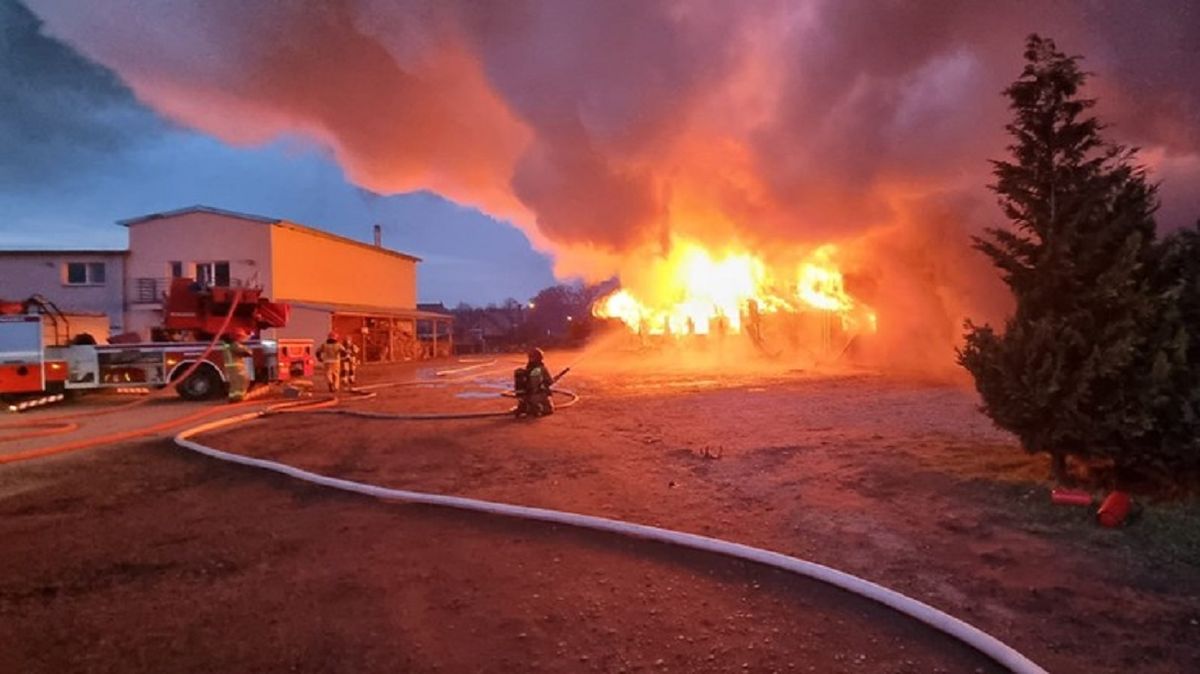 У Польщі згорів будинок, в якому мешкали 33 біженці з України