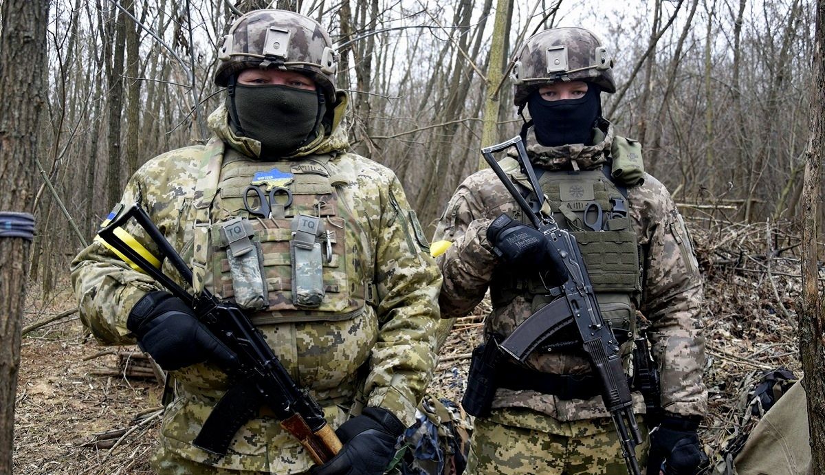 Прикордонники з Харківщини навели артилерію на свій будинок з окупантами
