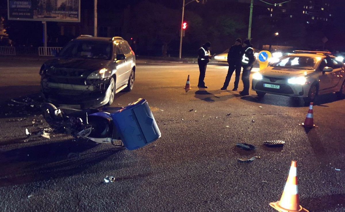 У Львові водій Lexus збив 19-річного скутериста 