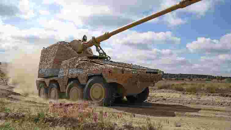 Німеччина передасть Україні 18 самохідних гаубиць RCH-155