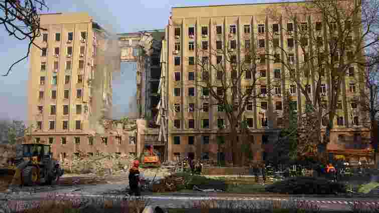 Зруйновану росіянами будівлю Миколаївської ОДА знесуть