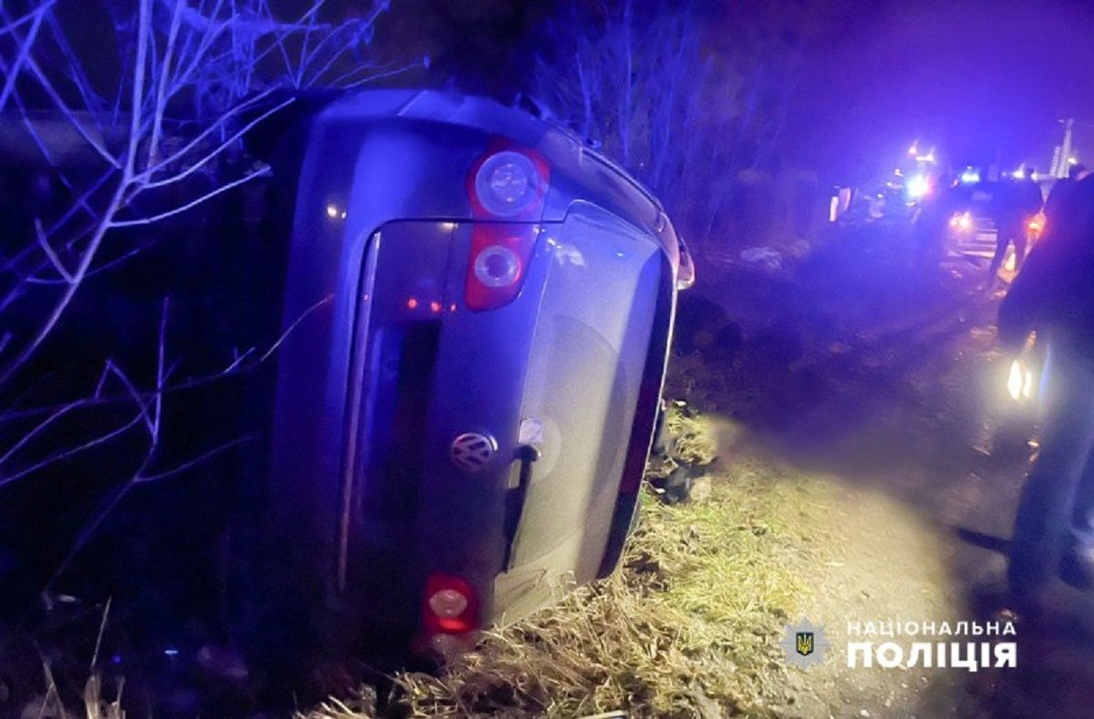 17-річний пасажир Volkswagen загинув у вечірній ДТП з фірою на Буковині