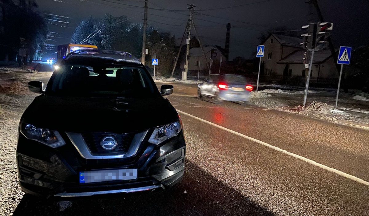 Кросовер збив двох жінок на пішохідному переході у Львові
