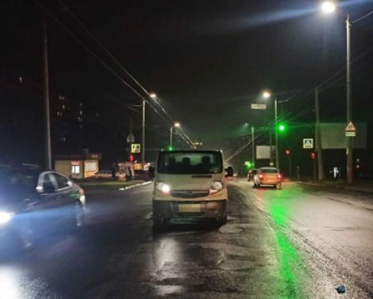 72-річний пішохід потрапив під колеса одразу двох авто у Хмельницькому
