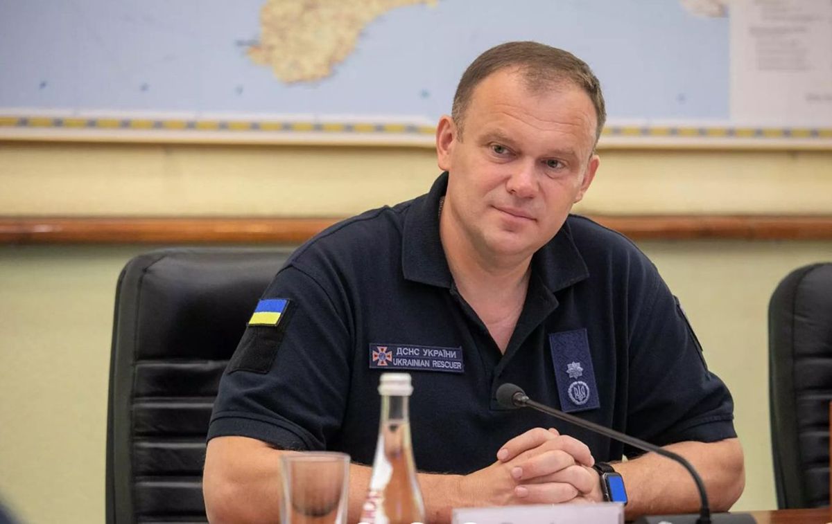 Чиновника ДСНС відсторонили через подарований польському генералу гранатомет