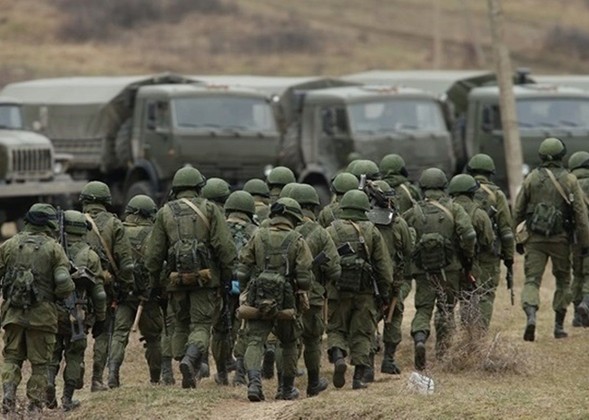 Росія все більше перекидає військову техніку та мобілізованих з Далекого Сходу