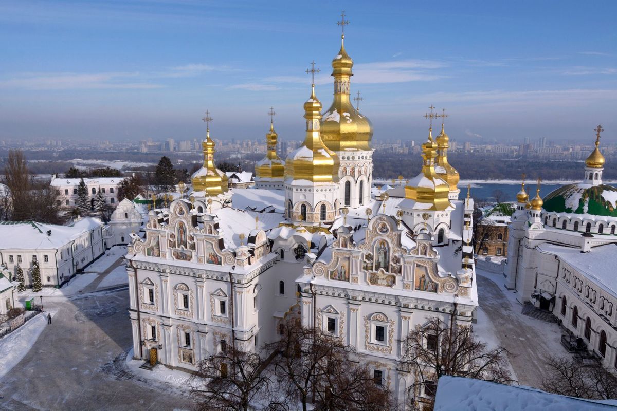 Мінкульт не рекомендує продовжувати оренду храмів Лаври для УПЦ МП