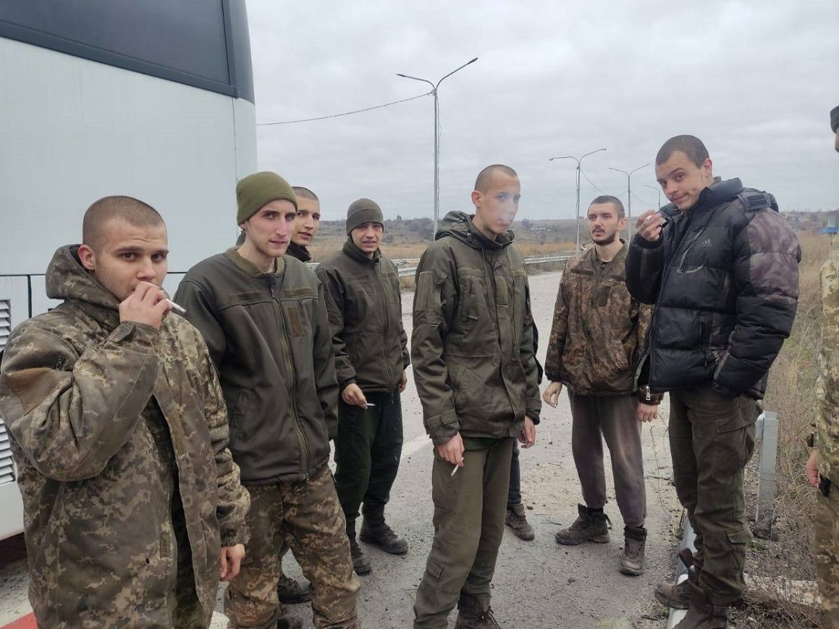У російському полоні перебувають близько 3400 українських військових 