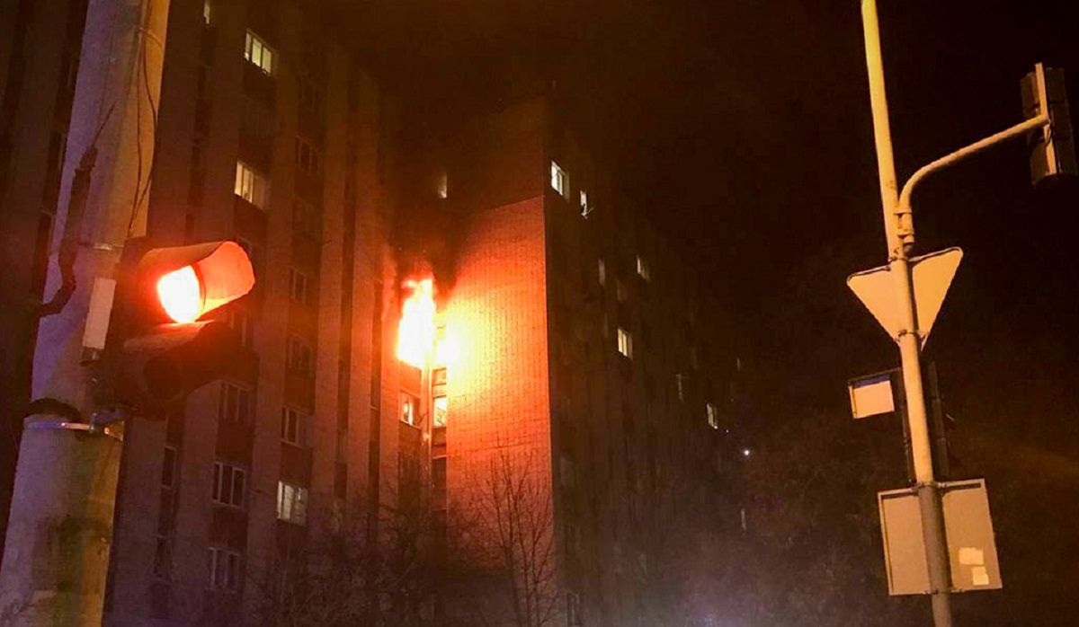 З двох львівських багатоповерхівок евакуйовували людей через пожежі