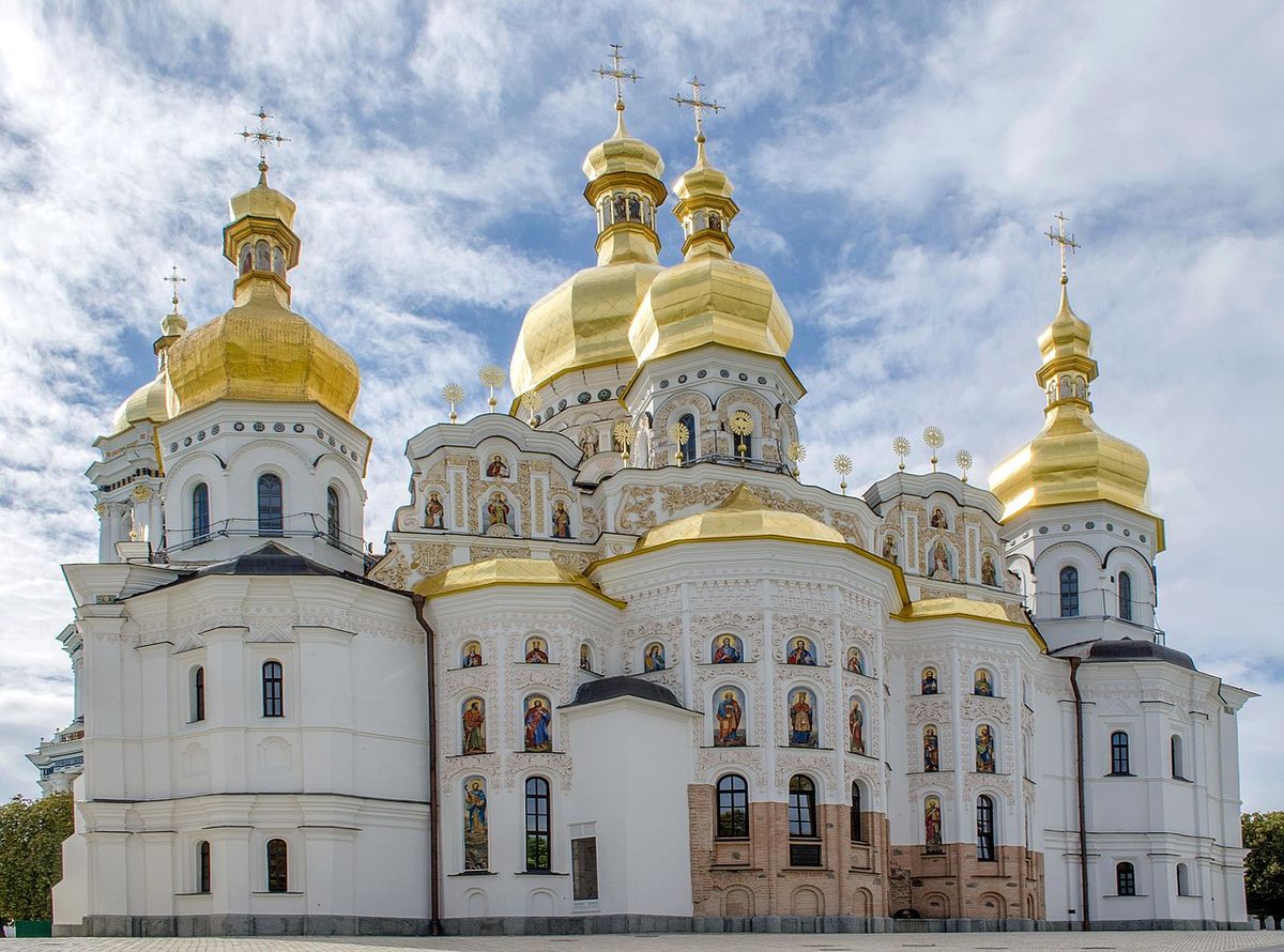Успенський собор і Трапезну церкву Києво-Печерської лаври повернули державі